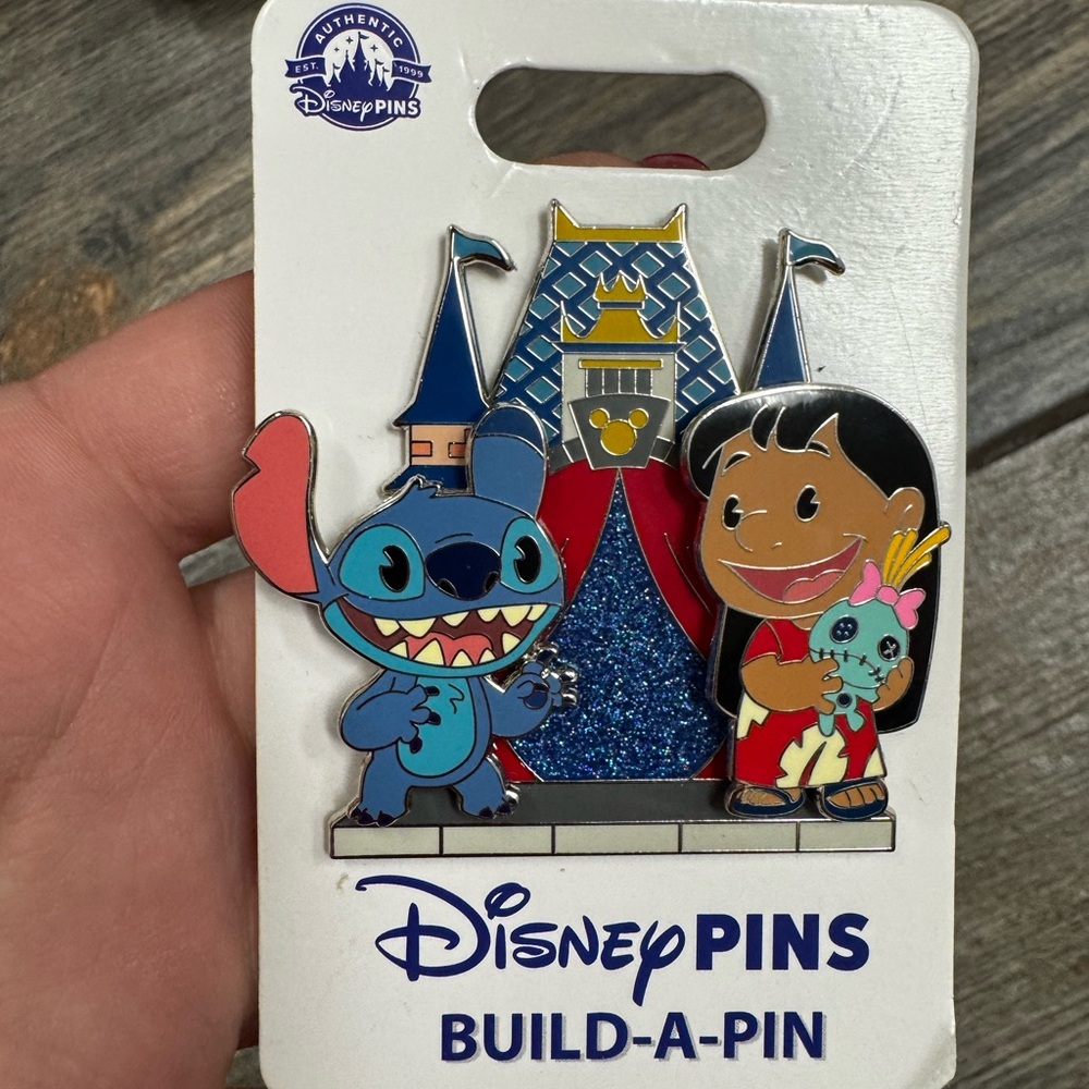 Disney Parks 2025 Lilo & Stitch Lilo with Scrump & Stitch Build A Pin Set